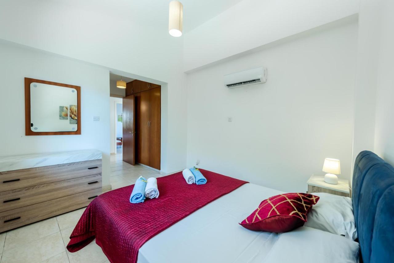 Villa Savoya Sunrise By Ezoria Villas Coral Bay Ngoại thất bức ảnh
